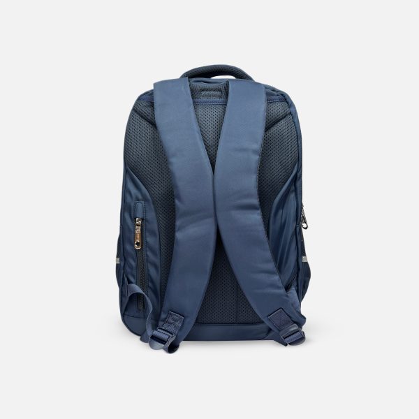 max m 4247 laptop backpack (copy)